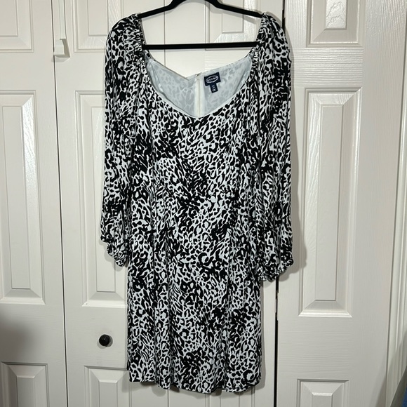 Black and white Scoop dress XXL -20 - Picture 1 of 7
